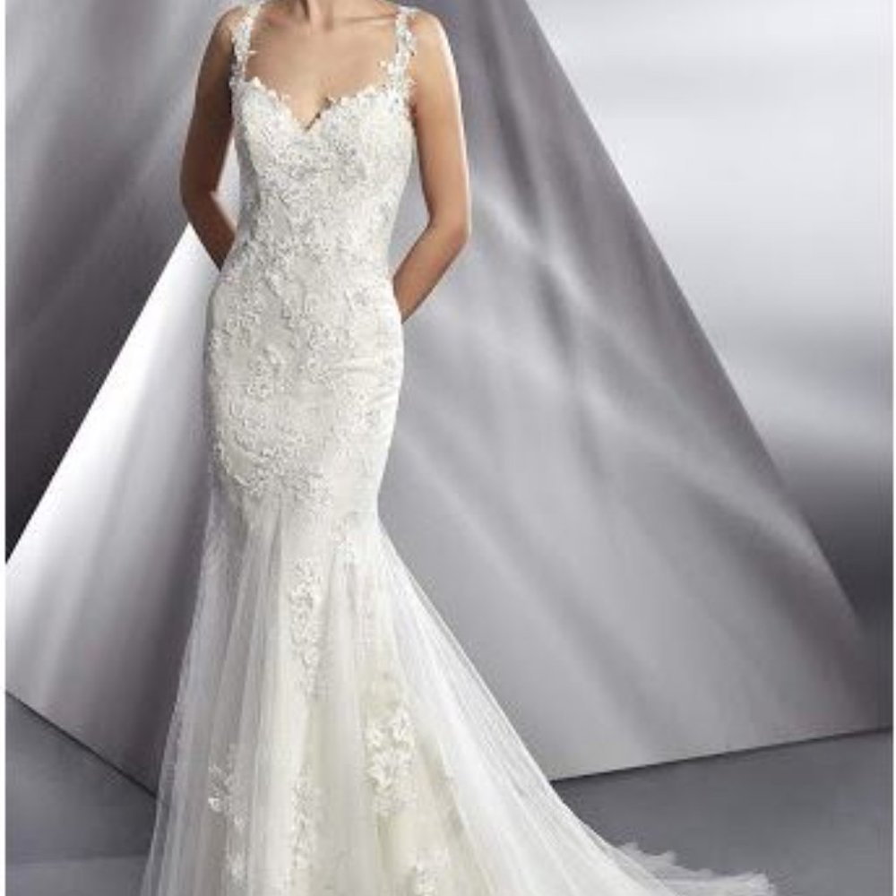 Modeca 16184 Size 8 Ivory NWT